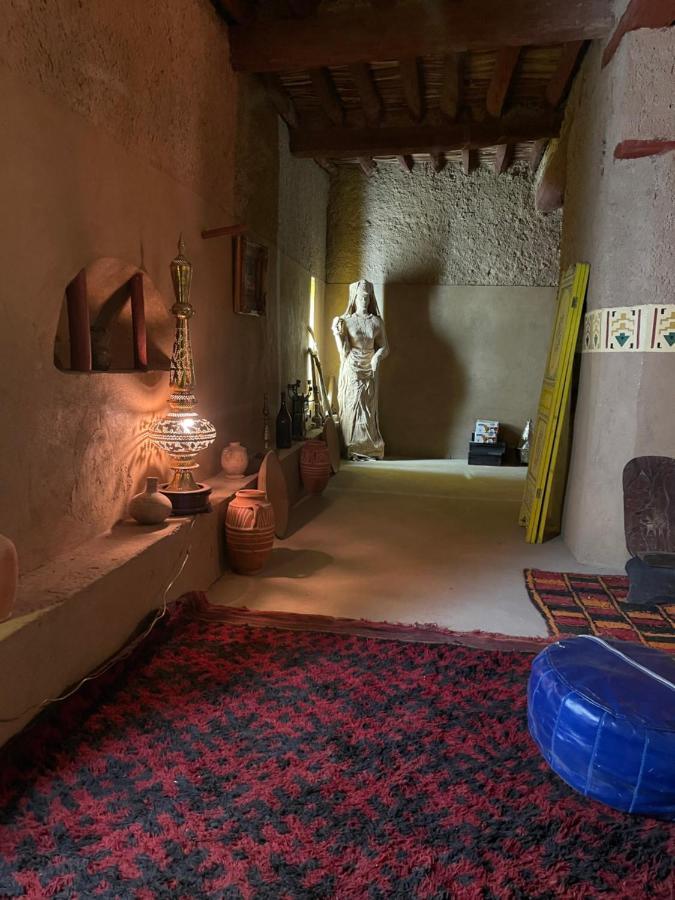 Ryad Lcaid Tissint Buitenkant foto